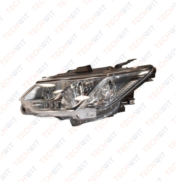 Toyota Camry фара передняя левая Halogen 8117033771 Тойота Камри 2015-2017 TECHWIT