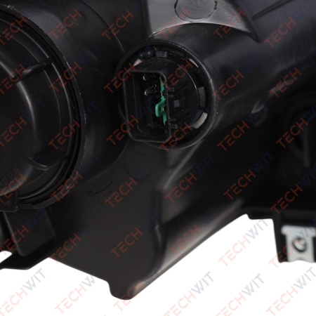 KIA Sportage фара передняя левая 921013U210 2010-2014 TECHWIT