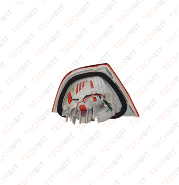 BMW 3 E90 LCI фонарь задний правый 63217289428 БМВ 3 E90 LCI 2008-2011 TECHWIT