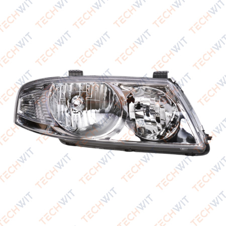 Nissan Almera фара передняя правая 2601095F0A 2006-2012 TECHWIT