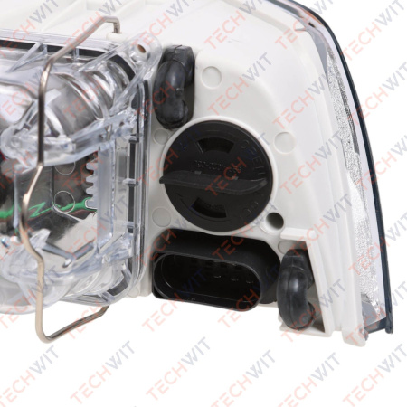 Shkoda Octavia фара передняя правая 1Z1941018P 2004-2008 TECHWIT