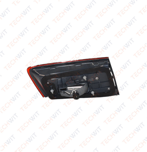BMW 5 G30/G38 фонарь задний внутренний правый стоп сигнал 63217376474 БМВ 5 G30/G38 2016 TECHWIT